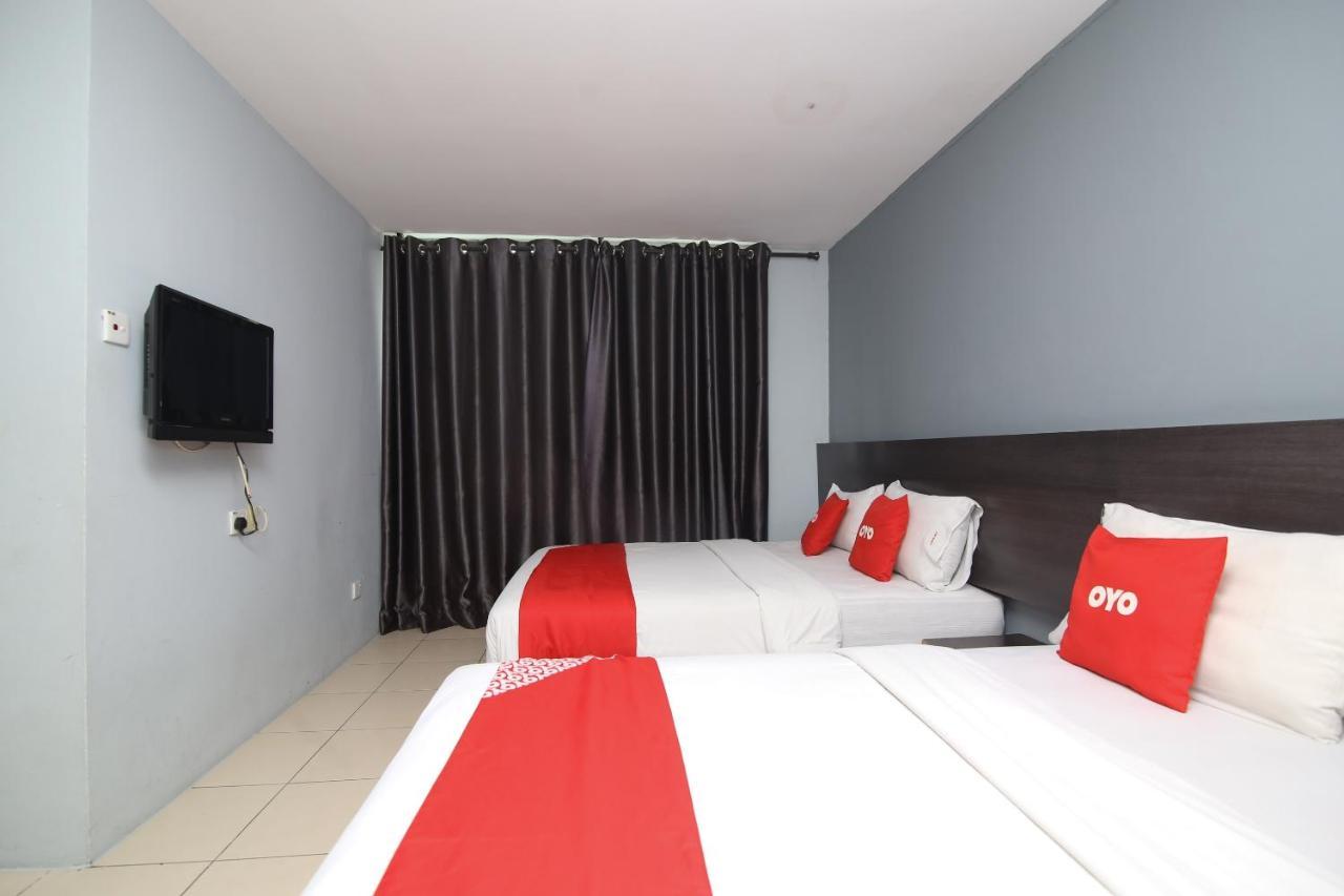 קוצ'ינג Oyo 90136 Jumbo Inn מראה חיצוני תמונה
